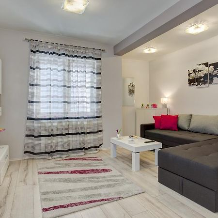 Apartment Biljana Belgrade Exterior photo